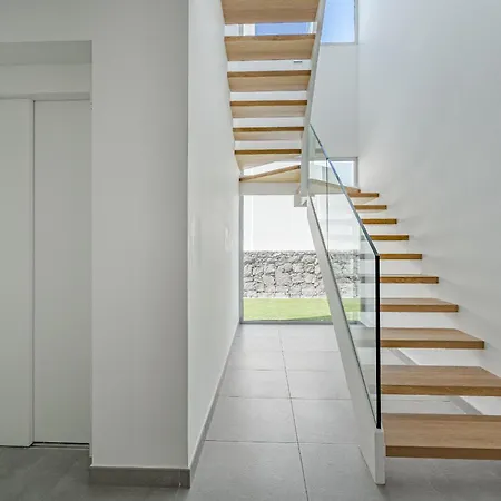 فيلة Estandar 1 - Casangular By Upper *