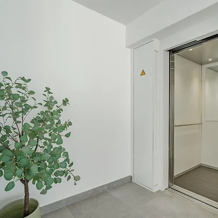 Estandar 1 - Casangular By Upper فيلة *