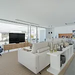 Estandar 1 - Casangular By Upper *